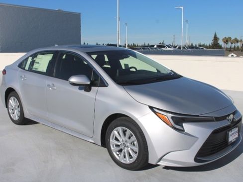 New 2026 Toyota Corolla XLE image 2
