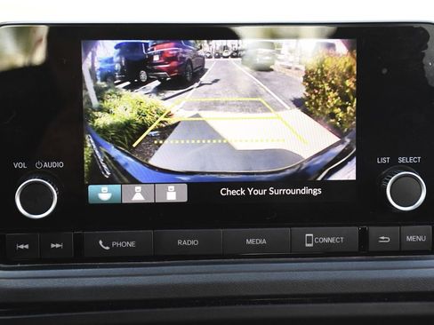 Used 2023 Honda Accord LX image 16