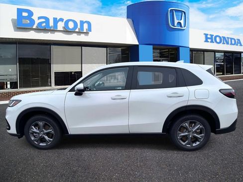 Certified 2026 Honda HR-V LX image 3