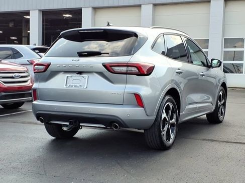 Certified 2024 Ford Escape ST-Line Select w/ Tech Pack #2 AWD/4WD image 4
