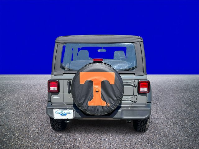 Used 2020 Jeep Wrangler Sport AWD/4WD image 4