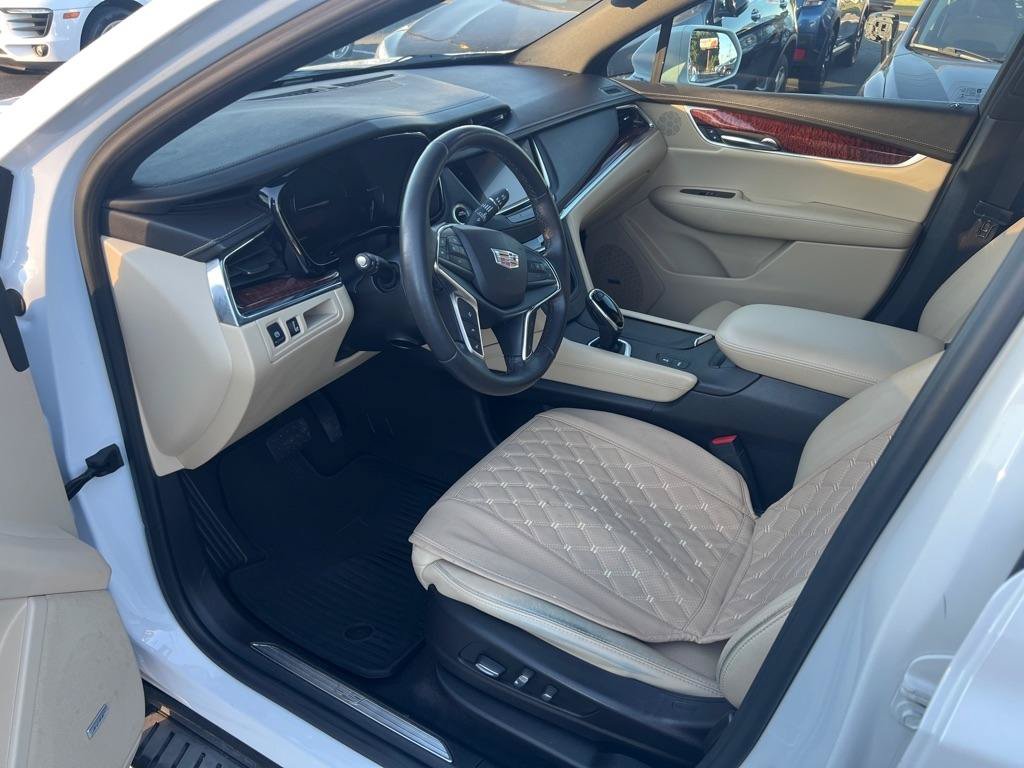 Used 2018 Cadillac XT5 Premium Luxury FWD image 12