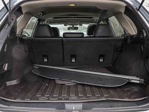 Used 2018 Subaru Outback 3.6R Limited image 23