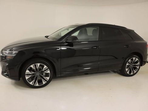 New 2026 Audi Q8 Premium Plus image 2