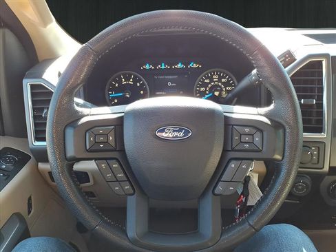 Used 2016 Ford F150 XLT w/ Equipment Group 301A Mid image 21