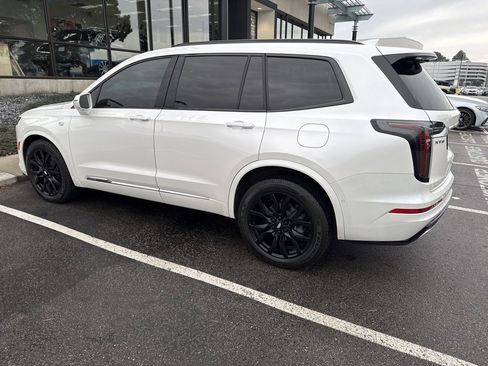 Used 2020 Cadillac XT6 Sport image 4