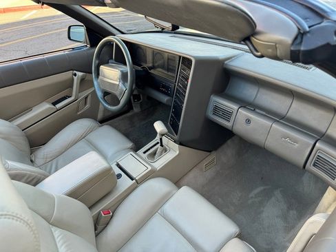 Used 1993 Cadillac Allante image 17