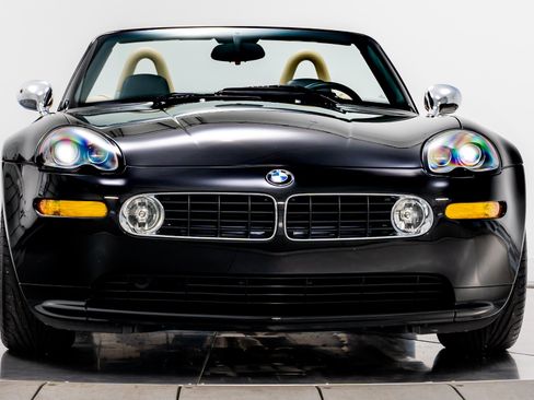 Used 2001 BMW Z8 RWD image 4