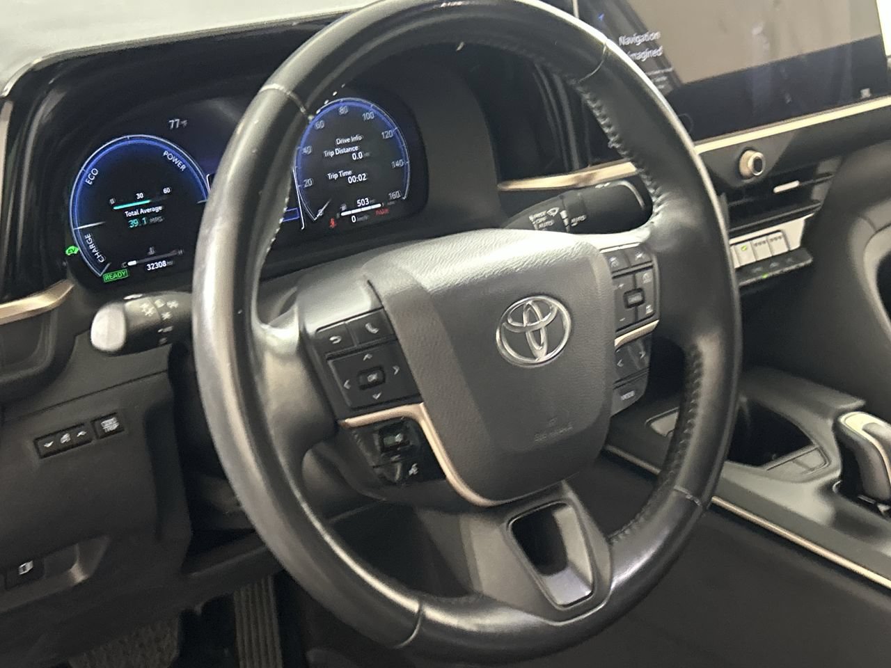 Used 2023 Toyota Crown AWD/4WD image 14
