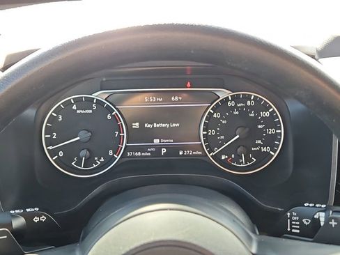 Used 2023 Nissan Rogue S AWD/4WD image 11