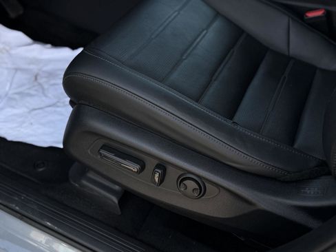 Used 2023 Honda CR-V EX-L image 15