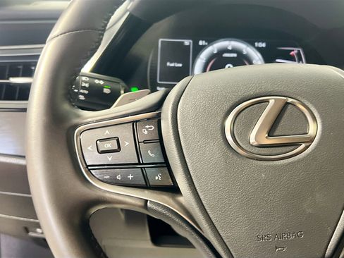 Used 2023 Lexus ES 350 image 18