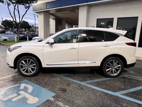 Certified 2024 Acura RDX w/ Technology Package image 4