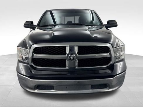 Used 2018 RAM 1500 Classic SLT RWD image 3