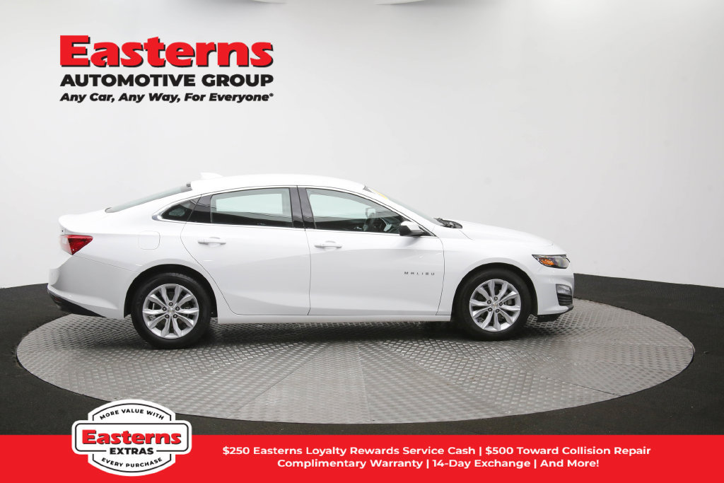 Used 2025 Chevrolet Malibu LT FWD image 46