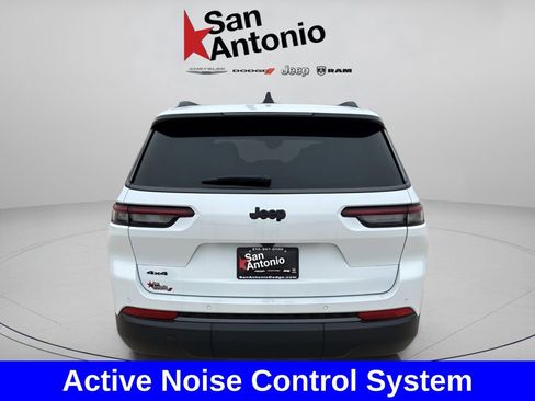 New 2026 Jeep Grand Cherokee L 4WD image 7