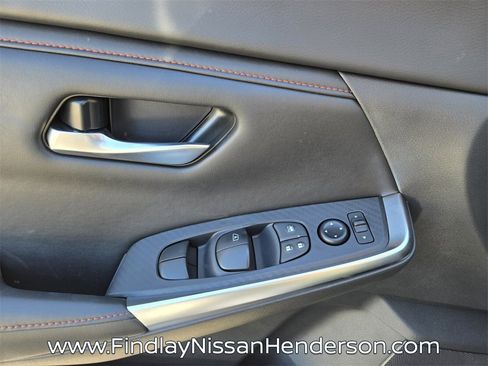 New 2025 Nissan Sentra SR w/ SR Premium Package image 9