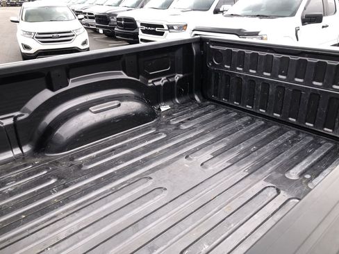 Used 2022 RAM 1500 Big Horn image 9