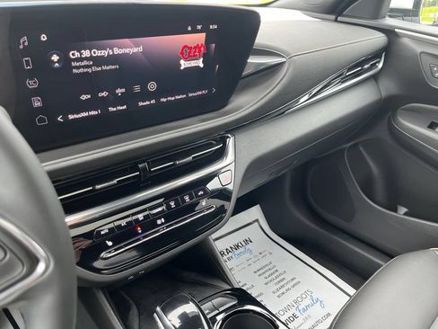 Used 2024 Buick Envista Avenir FWD image 16