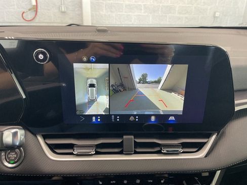 New 2026 Chevrolet Equinox LT w/ Convenience Package II image 36