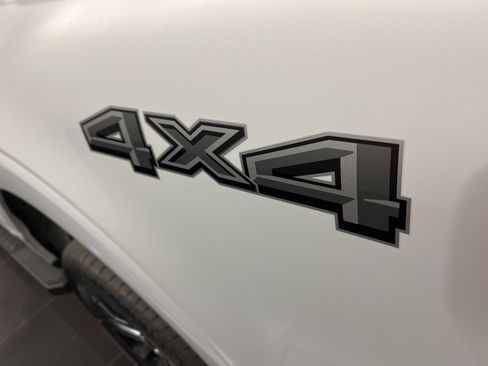 New 2025 Ford F150 Lariat w/ Equipment Group 502A High image 44