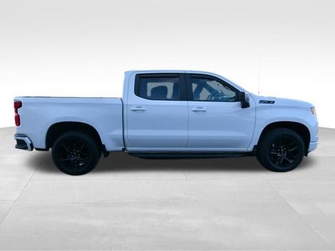 Used 2023 Chevrolet Silverado 1500 RST w/ Z71 Off-Road Package AWD/4WD image 9