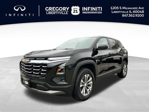 Used 2025 Chevrolet Equinox LT image 1