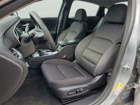 Used 2024 Chevrolet Malibu LT image 16