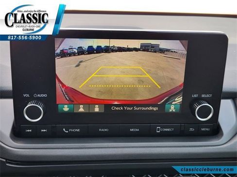 Used 2023 Honda Accord EX image 18