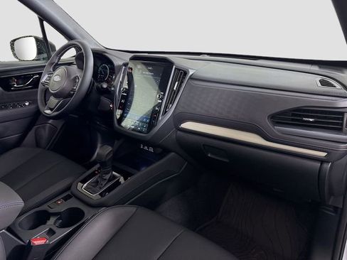 New 2025 Subaru Forester Limited image 30