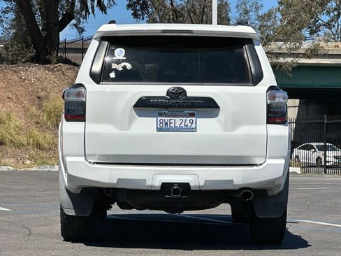 Used 2021 Toyota 4Runner TRD Off-Road image 4