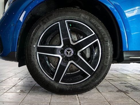 New 2026 Mercedes-Benz GLC 300 4MATIC image 9