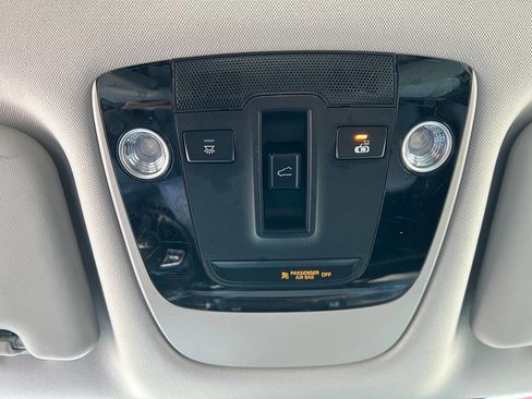 Used 2021 Kia Seltos EX image 19