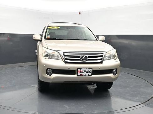 Used 2010 Lexus GX 460 Premium AWD/4WD image 2