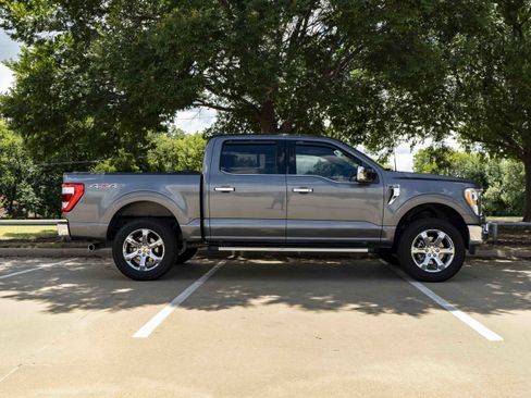 Used 2022 Ford F150 Lariat AWD/4WD image 10
