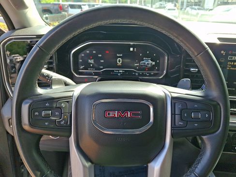 Used 2023 GMC Sierra 1500 SLT w/ SLT Premium Package AWD/4WD image 19