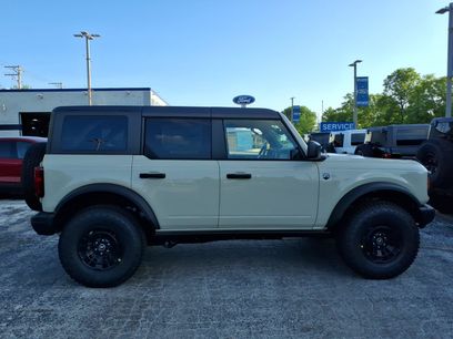New 2026 Ford Bronco Big Bend w/ Black Diamond Package