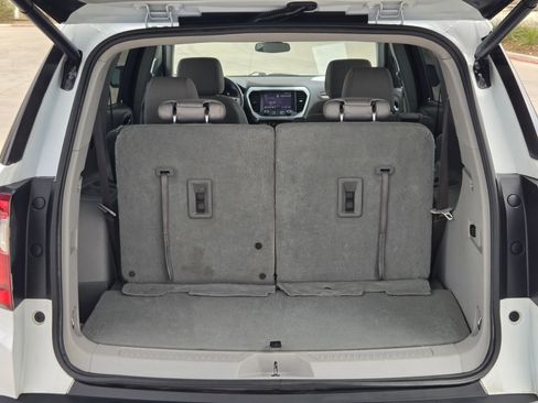 Certified 2021 GMC Acadia SLE w/ Driver Convenience Package image 25