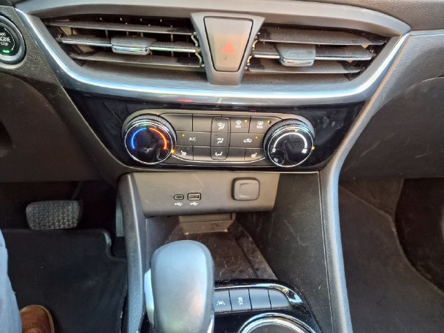 Used 2024 Buick Encore GX Sport Touring w/ Comfort Package AWD/4WD image 19