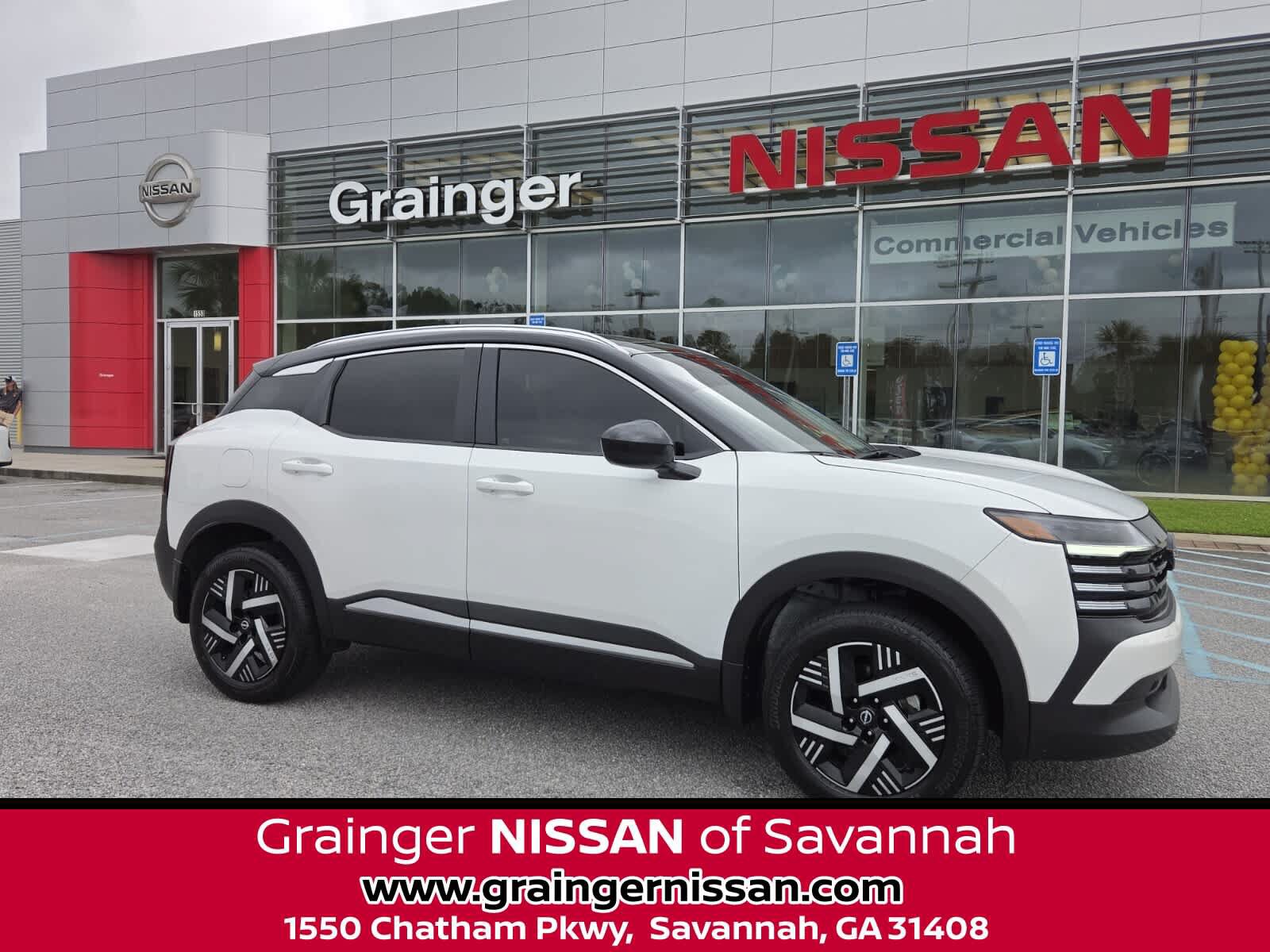Used 2026 Nissan Kicks SV FWD image 1