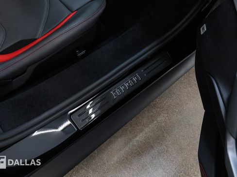 Used 2023 Ferrari 296 GTS RWD image 40