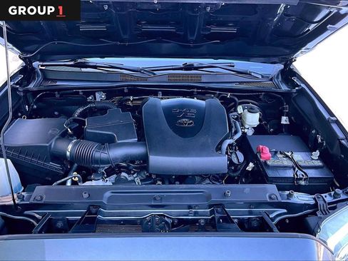 Used 2021 Toyota Tacoma TRD Sport image 30