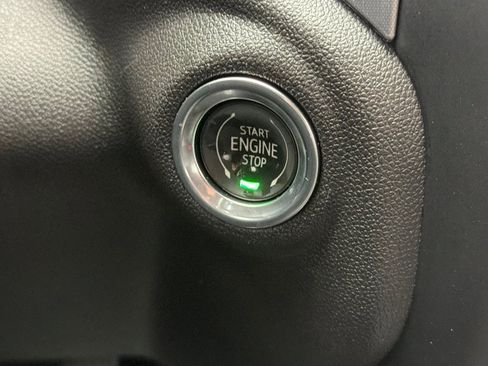 Used 2021 GMC Sierra 1500 SLT w/ SLT Premium Package image 23