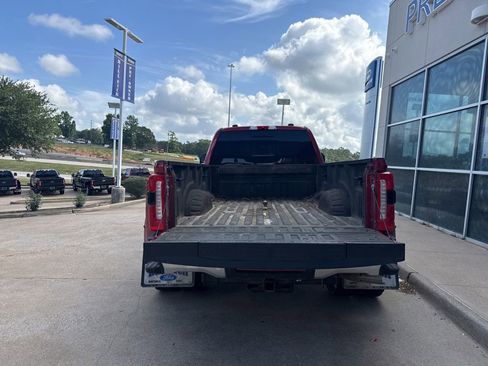 Used 2023 Ford F350 Lariat w/ Lariat Ultimate Package AWD/4WD image 7
