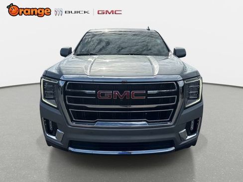 Used 2024 GMC Yukon SLT w/ SLT Premium Package AWD/4WD image 8