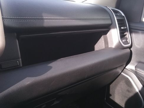 Used 2020 RAM 1500 Laramie image 24