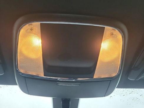 Used 2023 Dodge Charger SXT image 21