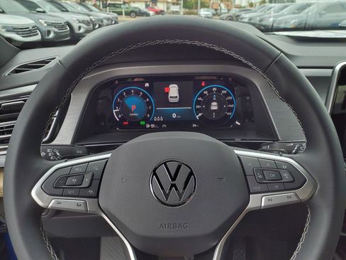 New 2026 Volkswagen Atlas Cross Sport SE image 15