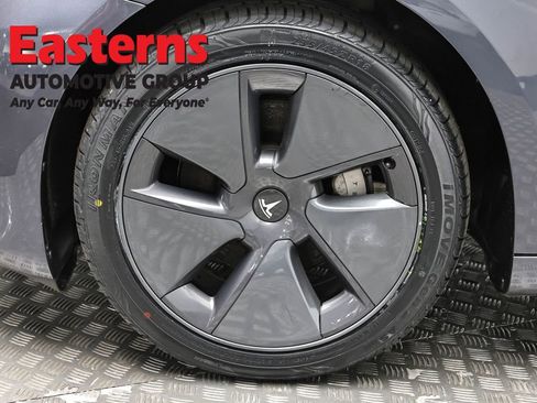 Used 2022 Tesla Model 3 image 29