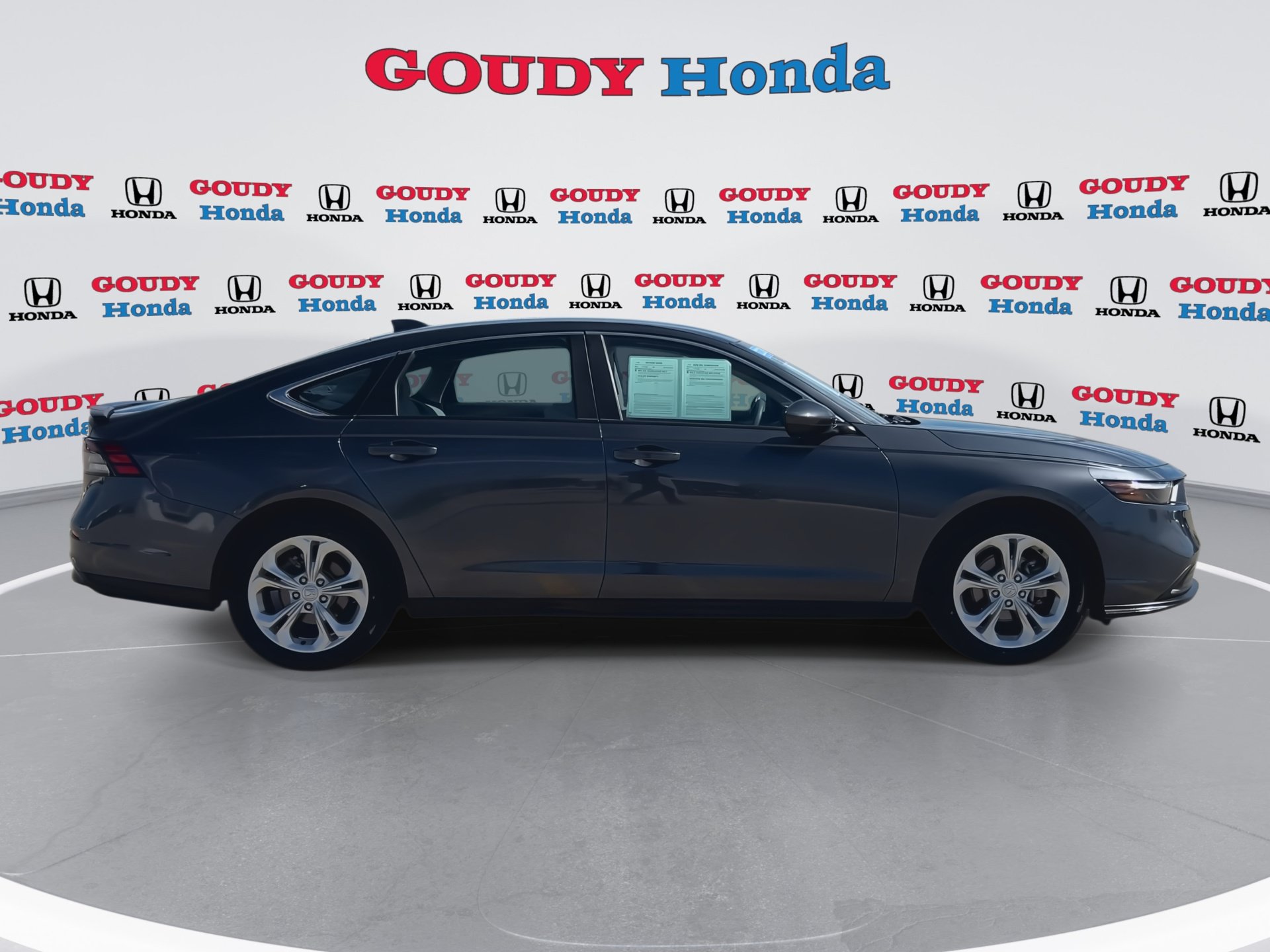 Certified 2023 Honda Accord LX image 9